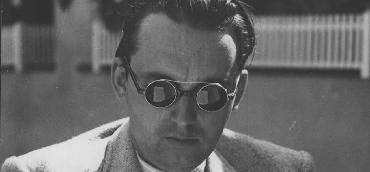 77104859 3102 4d21 88f5 c05b2b13c12b