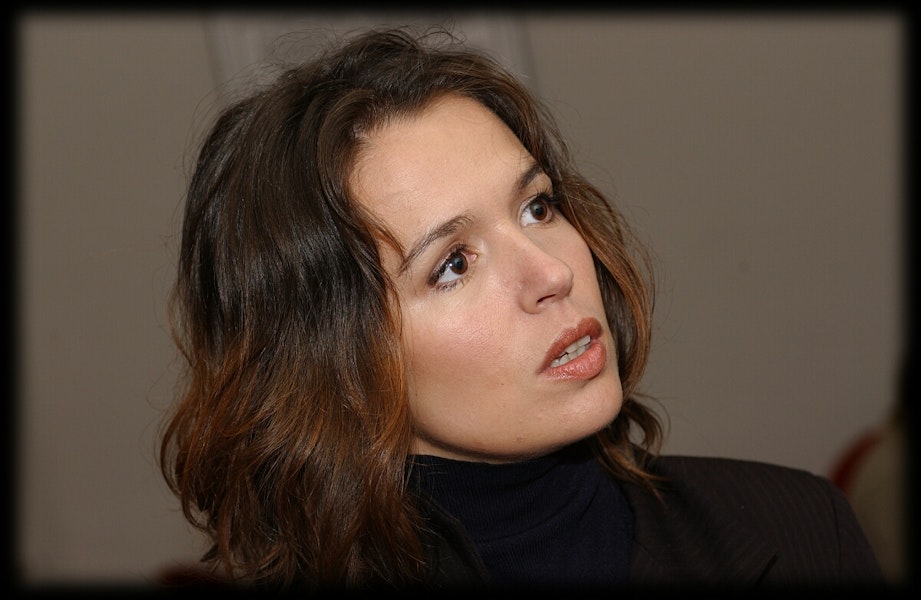 Delphine Gleize (2002)