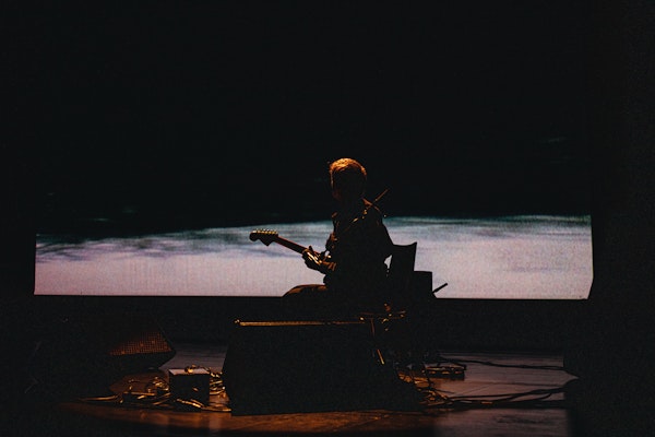 VIDEODROOM - Steve Gunn plays Stan Brakhage