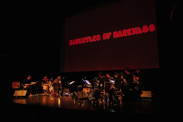 VIDEODROOM - Condor Gruppe plays Daughters of Darkness